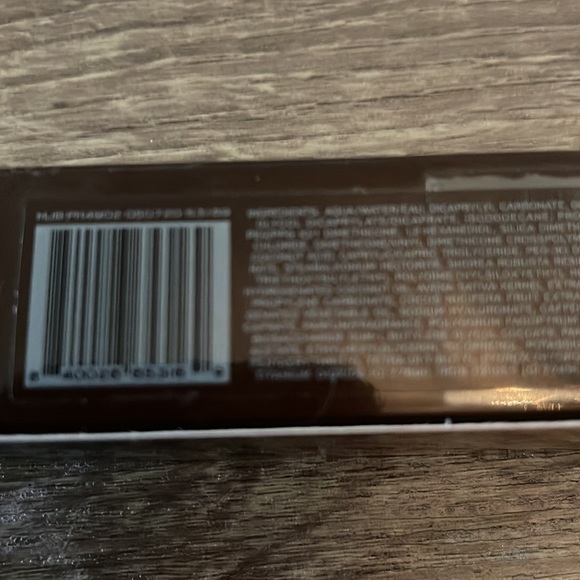 Cafe Marc Jacobs foundation - Picture 5 of 5